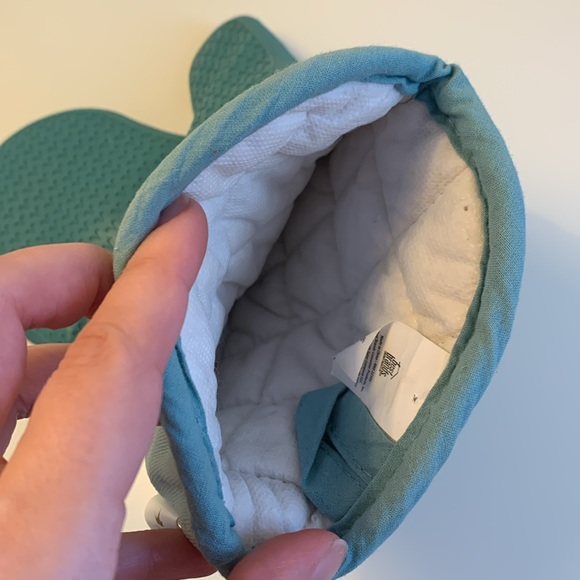 Disney Jasmine and Aladin kitchen Silicon Mitten - Picture 5 of 5